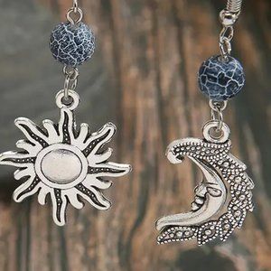 Retro Bohemian Silver Asymmetric Sun & Moon Stone Beads Earrings - NEW